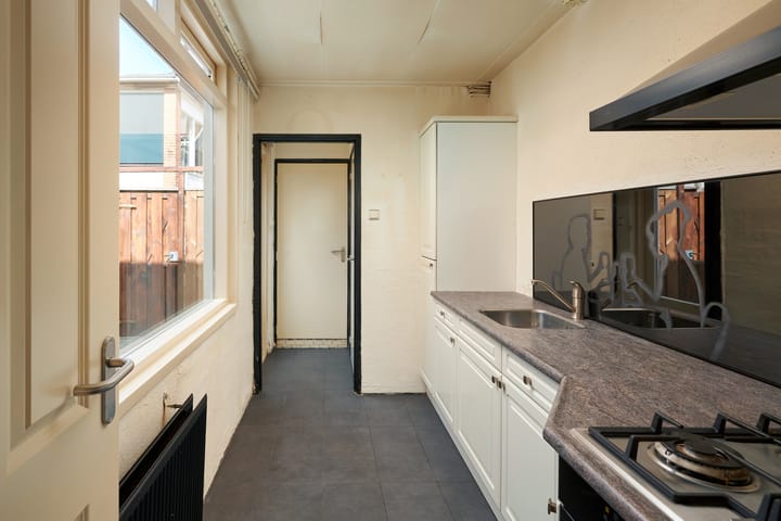 Foto 11 van Oranjestraat 64