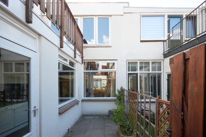 Foto 25 van Oranjestraat 64