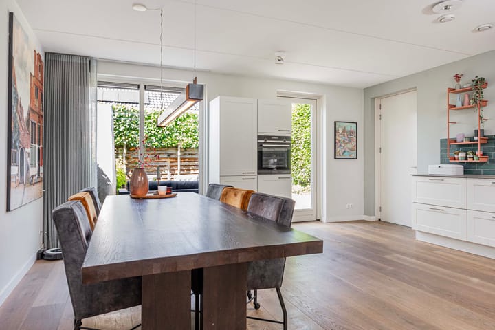 Foto 12 van Vrouwenmantelstraat 22