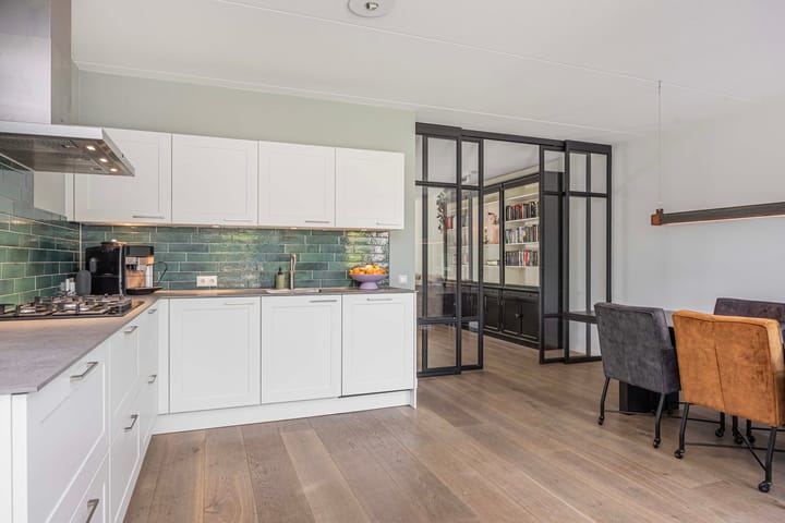 Foto 15 van Vrouwenmantelstraat 22