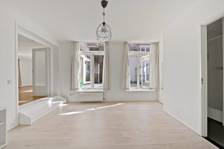 Foto 14 van Schoolstraat 10-A