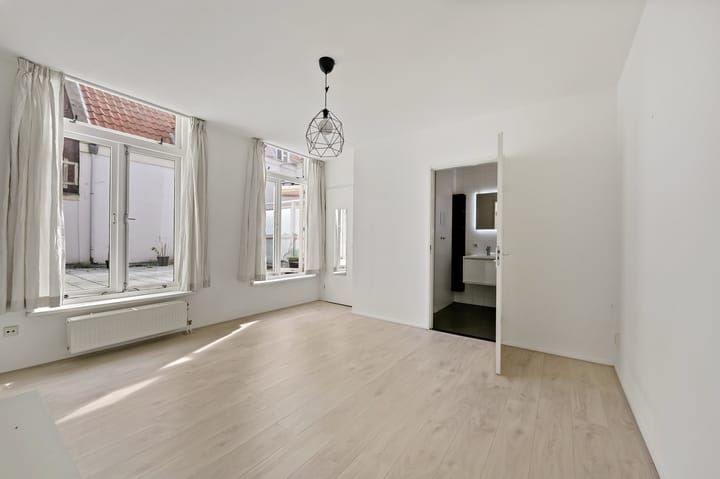 Foto 16 van Schoolstraat 10-A