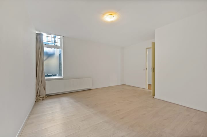 Foto 27 van Schoolstraat 10-A