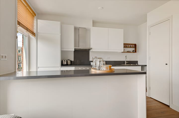 Foto 17 van Hugo de Grootplein 6-3