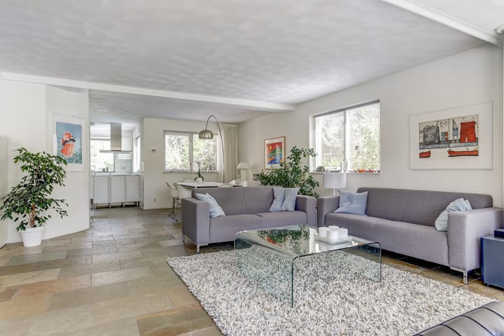 Foto 16 van Moerbeeklaan 32