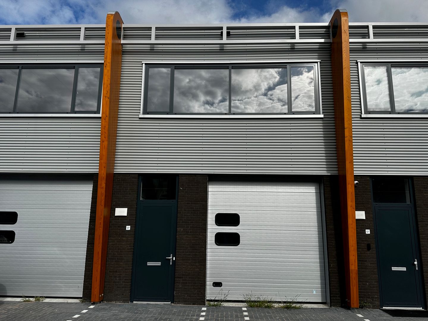 View photo 1 of Industrieweg 12-R