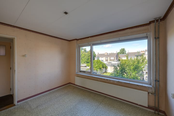 Photo 21 of Veldstraat 8