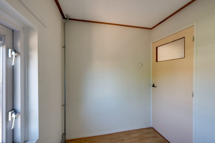 Photo 23 of Veldstraat 8