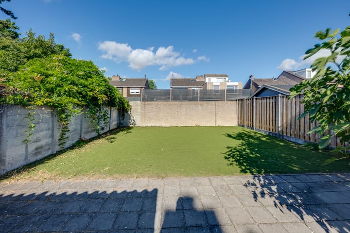 Photo 34 of Veldstraat 8