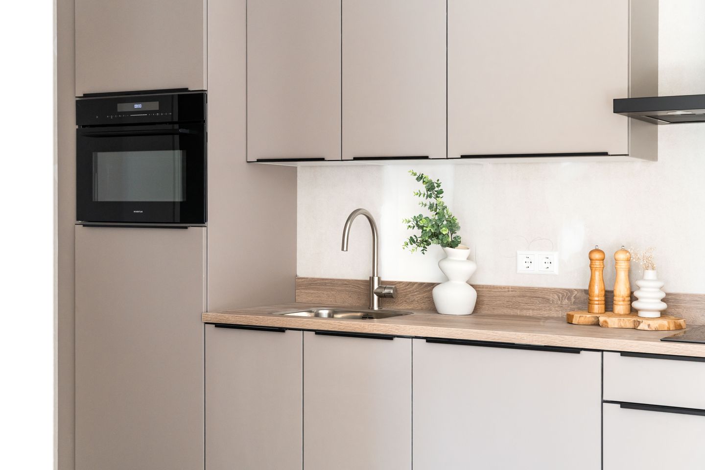 Foto 5 van Raadhuisplein 20