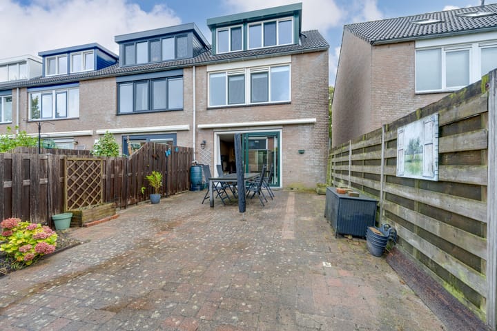 Foto 2 van Veenmossingel 28