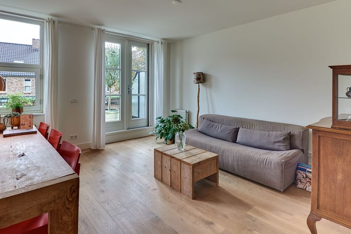 Foto 16 van Groot Horloo 40