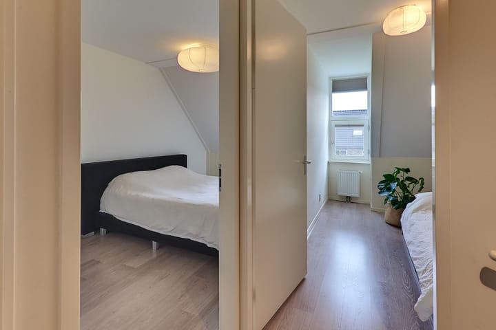 Foto 21 van Groot Horloo 40