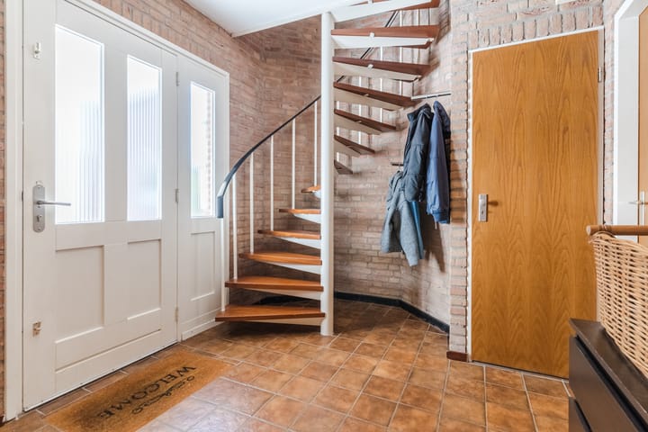 Foto 6 van Zuringweide 10