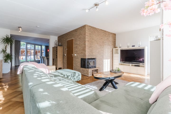 Foto 11 van Zuringweide 10