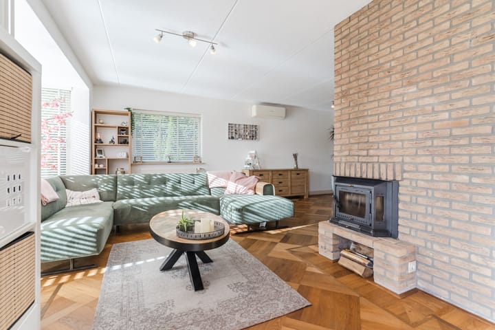 Foto 12 van Zuringweide 10