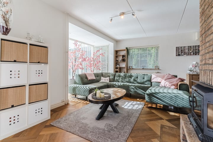 Foto 13 van Zuringweide 10