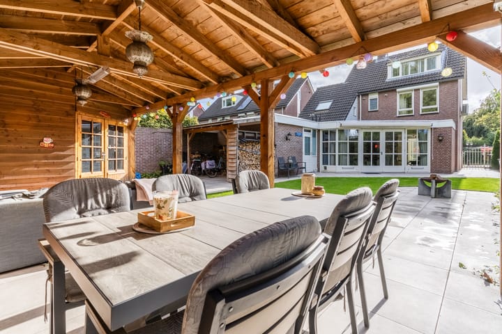 Foto 28 van Zuringweide 10