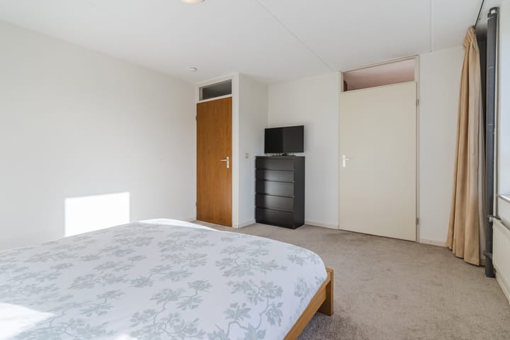 Foto 33 van Zuringweide 10