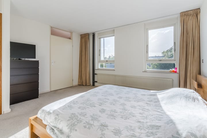 Foto 34 van Zuringweide 10