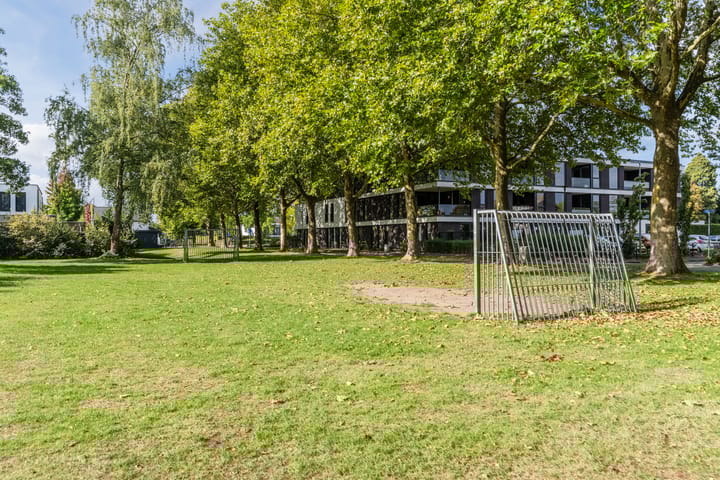 Foto 54 van Zuringweide 10