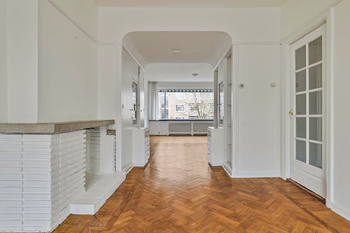 Photo 2 of Van Alkemadelaan 207