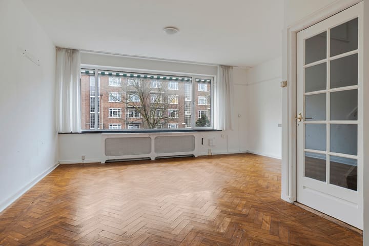 Photo 9 of Van Alkemadelaan 207