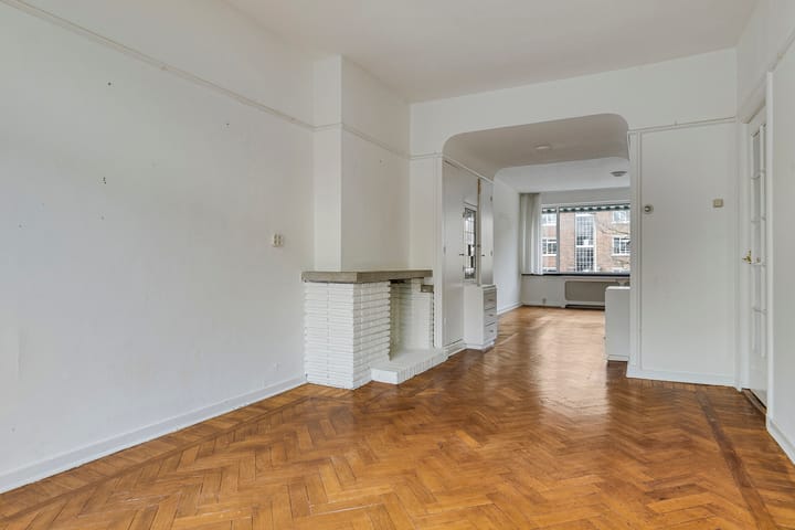 Photo 15 of Van Alkemadelaan 207