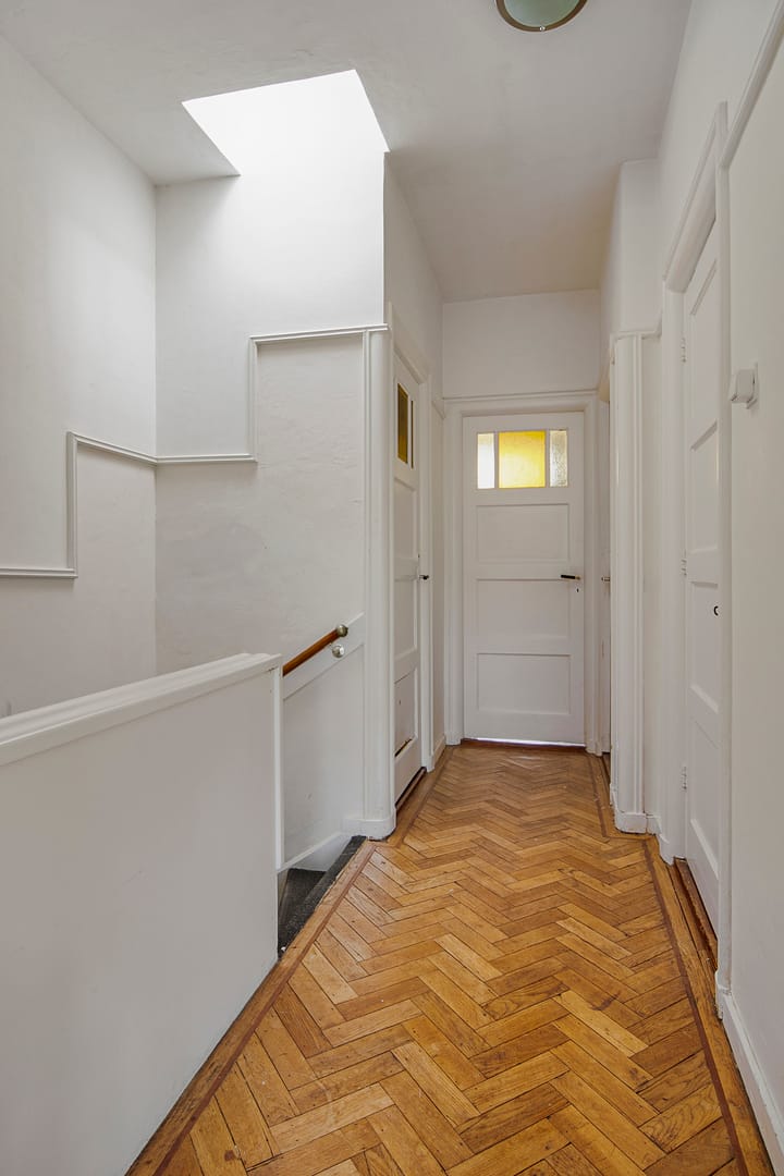 Photo 24 of Van Alkemadelaan 207