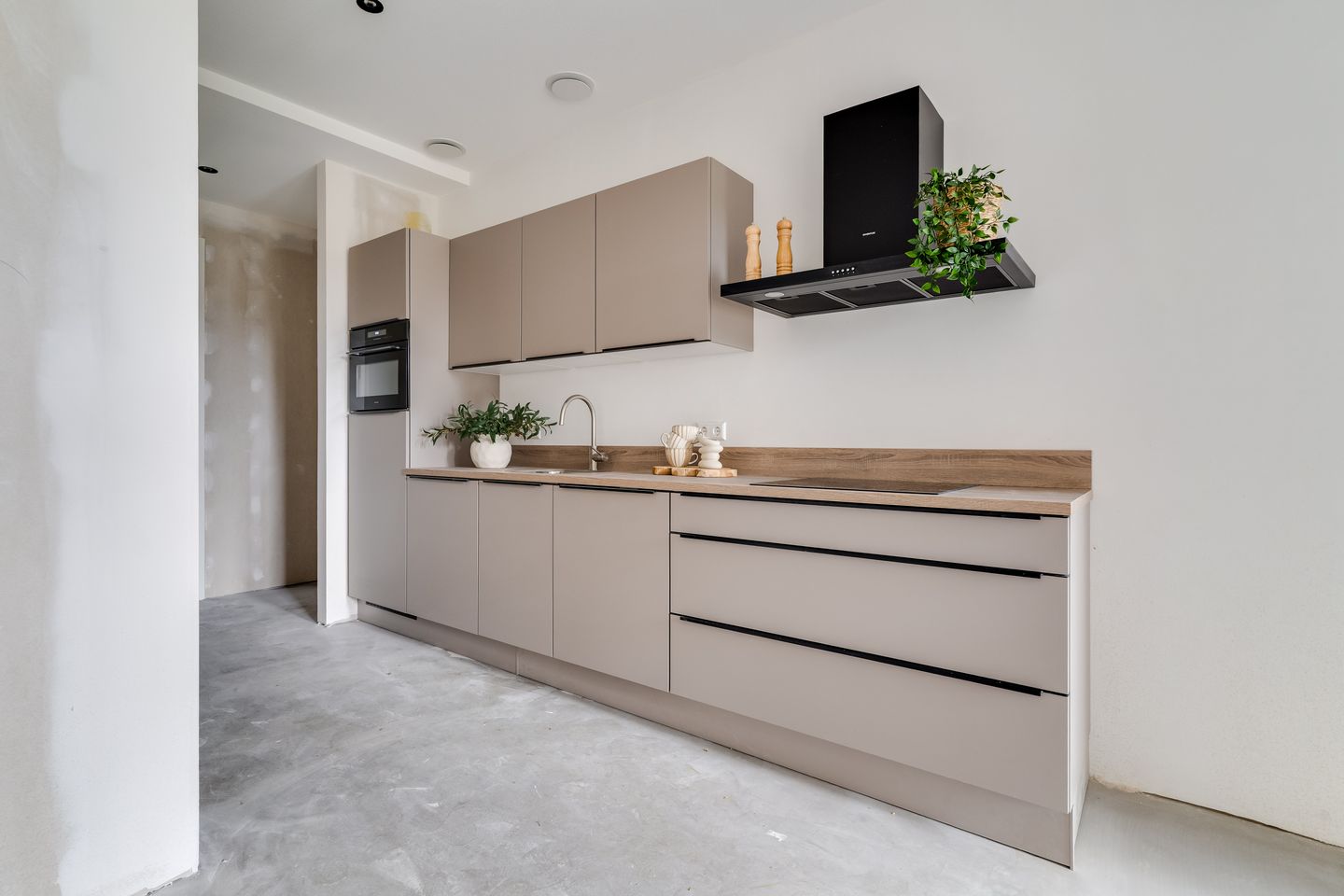 Foto 4 van Raadhuisplein 10