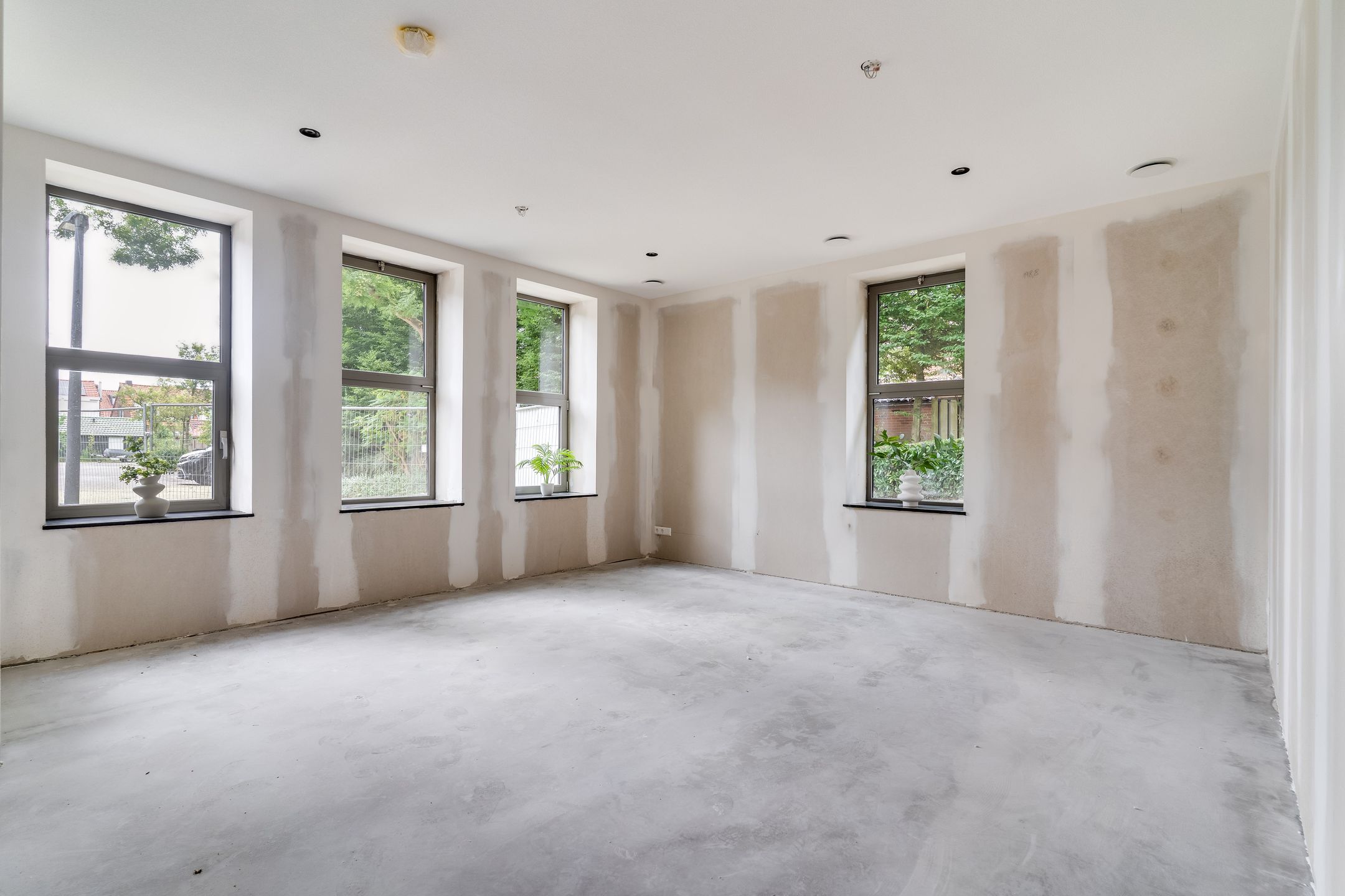 Foto 12 van Raadhuisplein 10