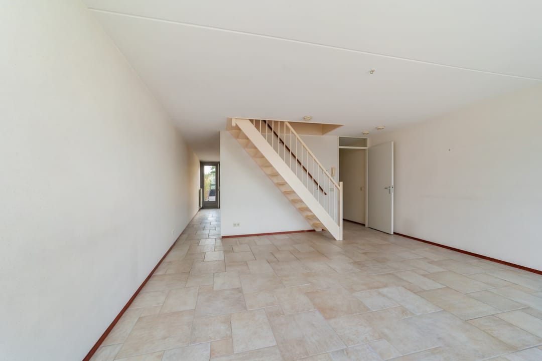 Photo 8 of Zwartsluisstraat 121