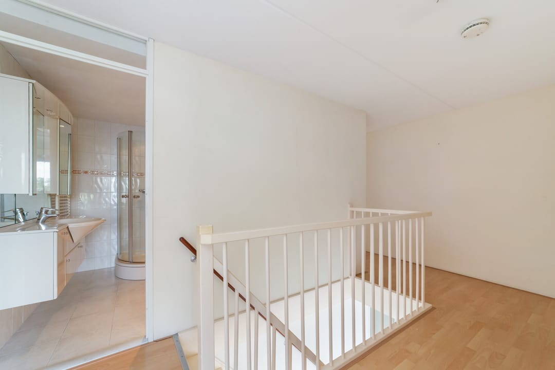 Photo 23 of Zwartsluisstraat 121