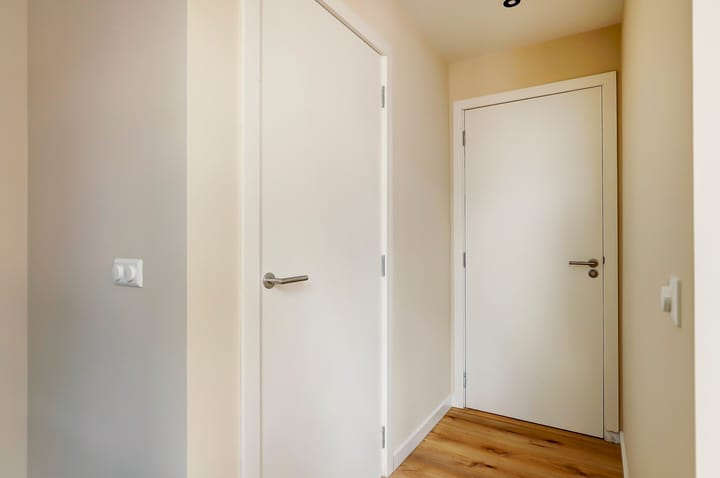 Foto 13 van Julianastraat 15-A