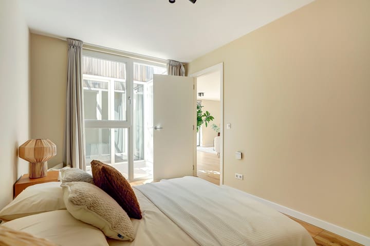 Foto 15 van Julianastraat 15-A