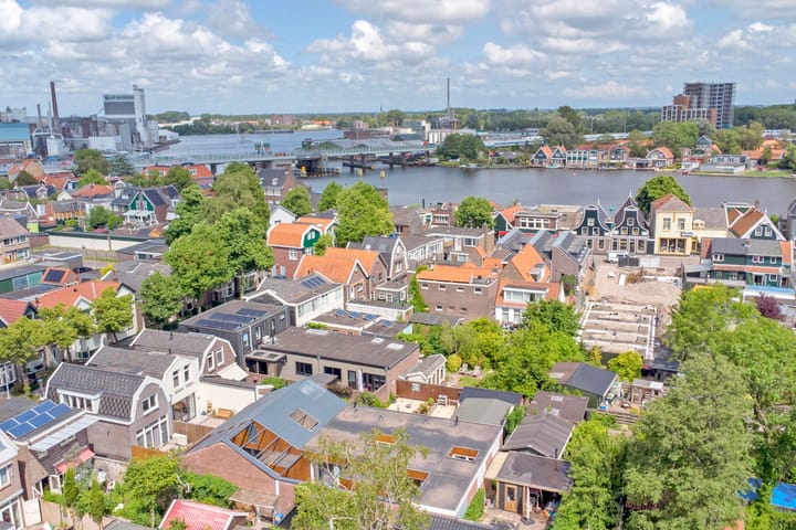 Foto 30 van Julianastraat 15-A