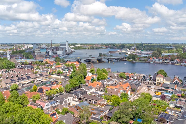 Foto 32 van Julianastraat 15-A