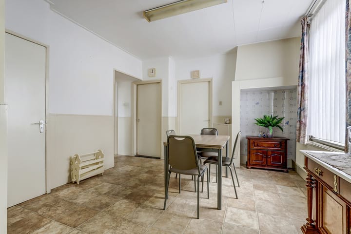 Photo 7 of Kanaalstraat 25