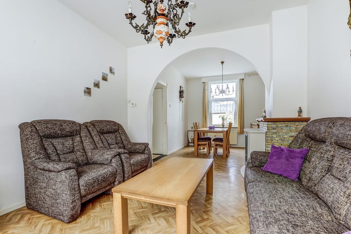 Photo 14 of Kanaalstraat 25