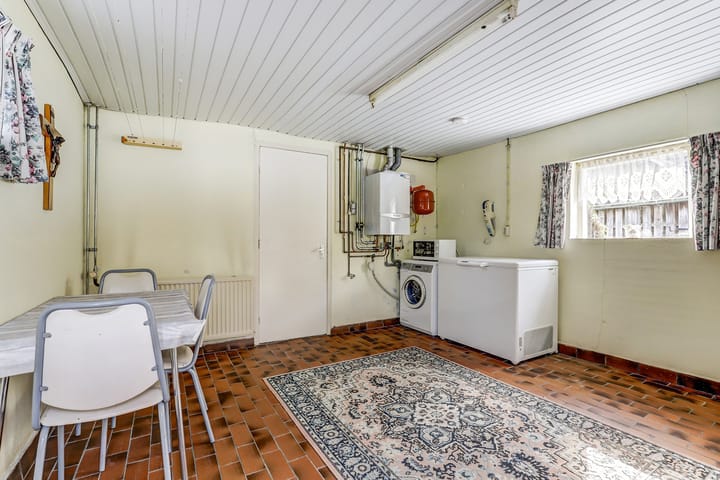 Photo 18 of Kanaalstraat 25