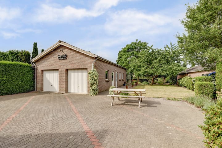 Photo 30 of Kanaalstraat 25