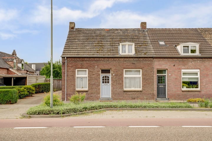 Photo 44 of Kanaalstraat 25