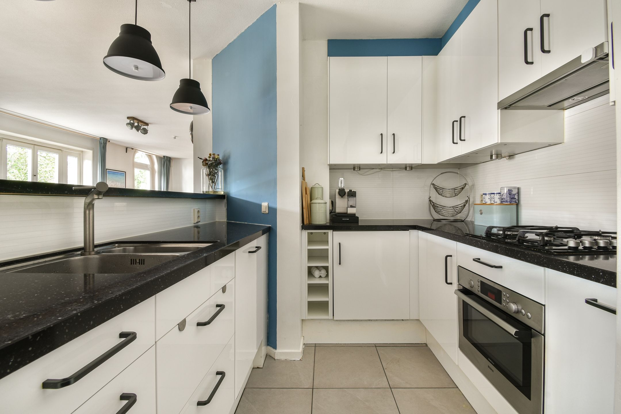 Foto 6 van Aalsmeerweg 19-3