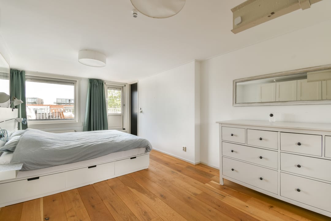 Foto 23 van Aalsmeerweg 19-3