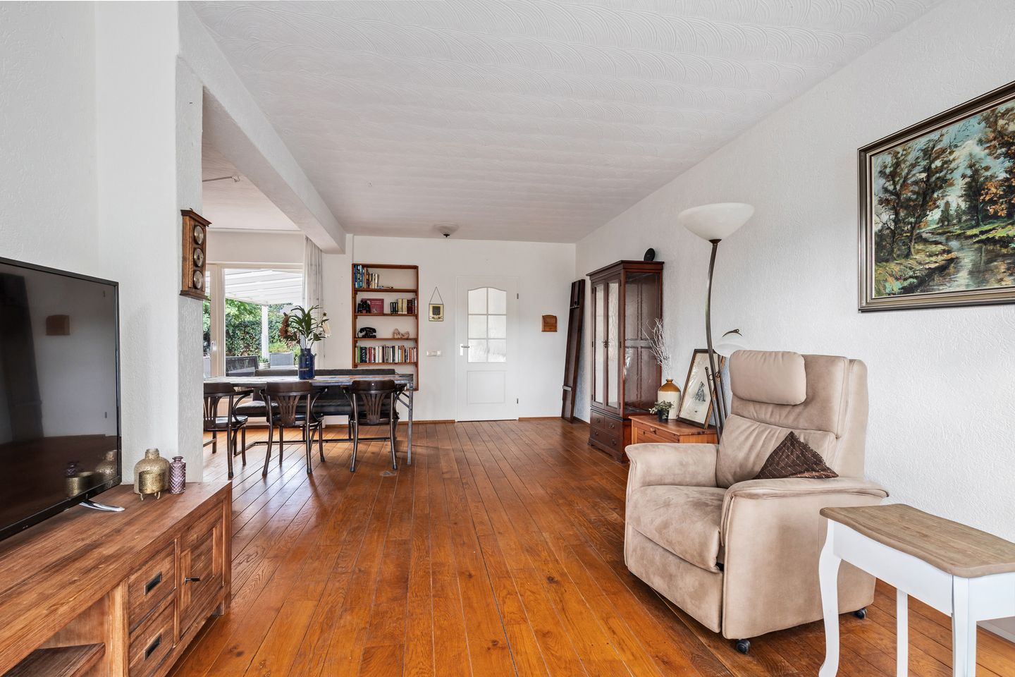 Photo 5 of van Lommstraat 9