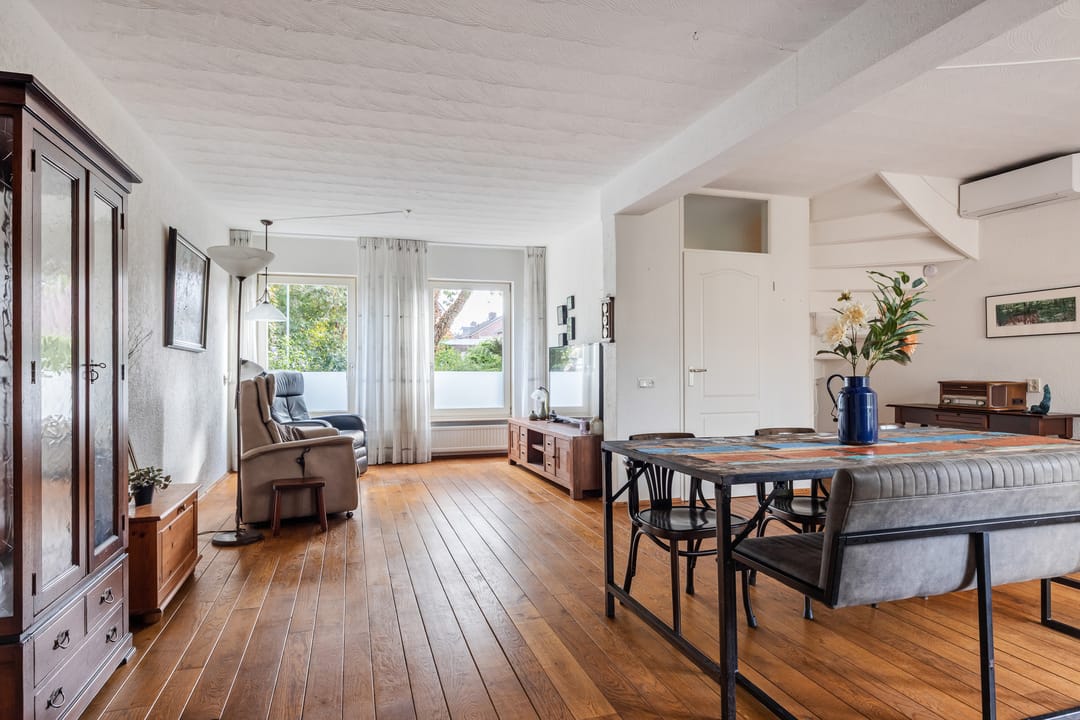 Photo 7 of van Lommstraat 9