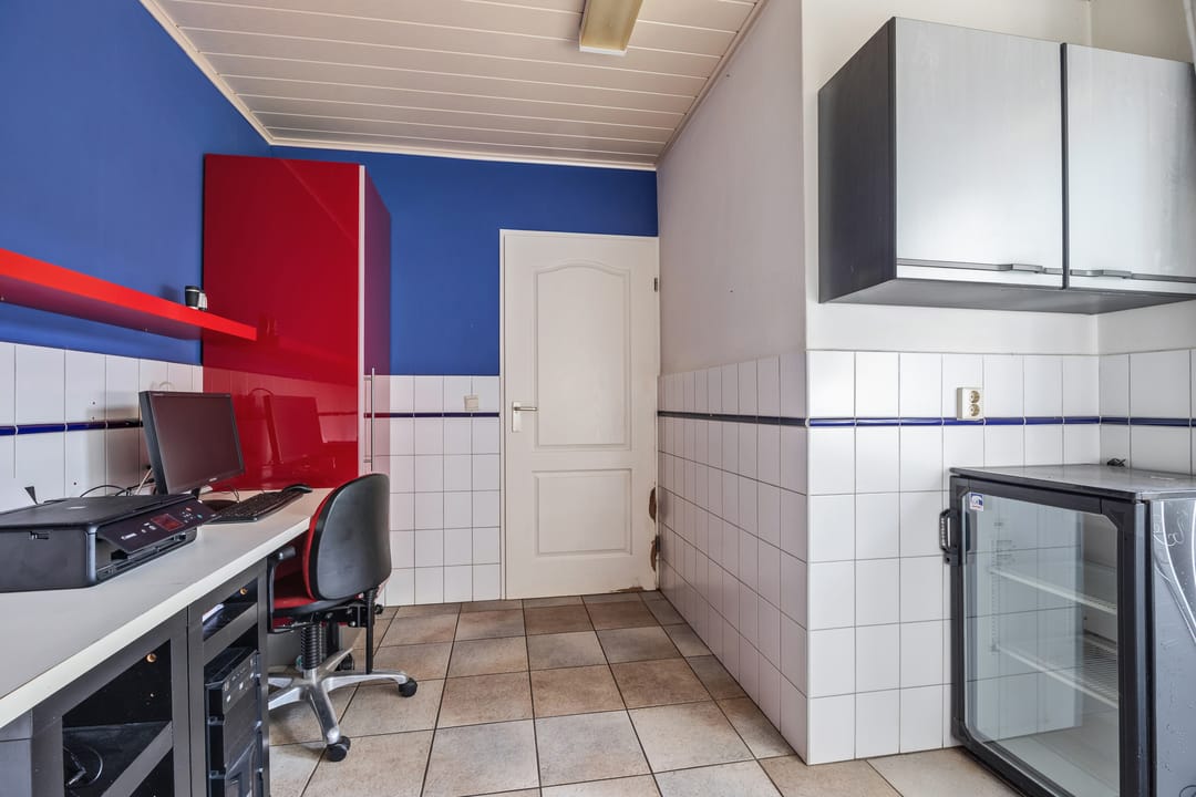 Photo 13 of van Lommstraat 9