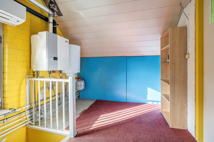 Foto 26 van van Lommstraat 9