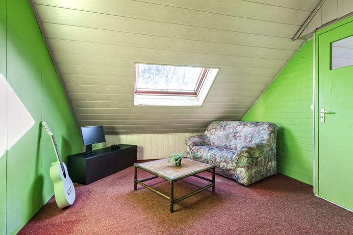 Foto 27 van van Lommstraat 9