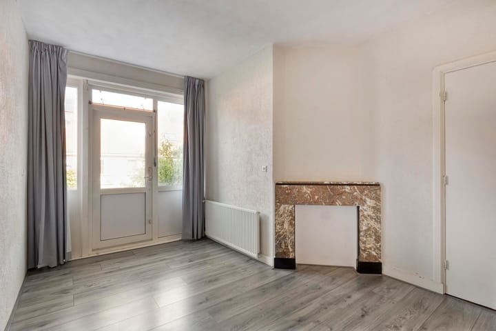 Photo 4 of Hof van Delftlaan 78